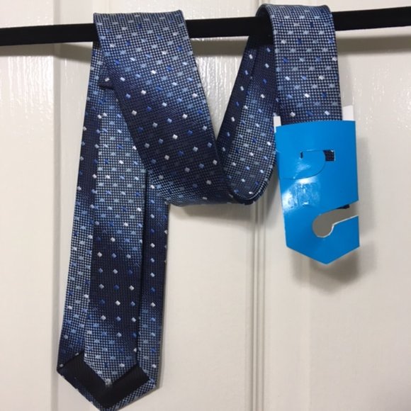 Hand Made, 100% Thai silk, Navy Blue with Pocka dot design, Men’s Tie - Picture 3 of 11